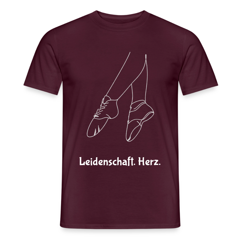 Gardetanz T-Shirt Herren – Tanzschuhe Line Art "Leidenschaft. Herz." - brick red
